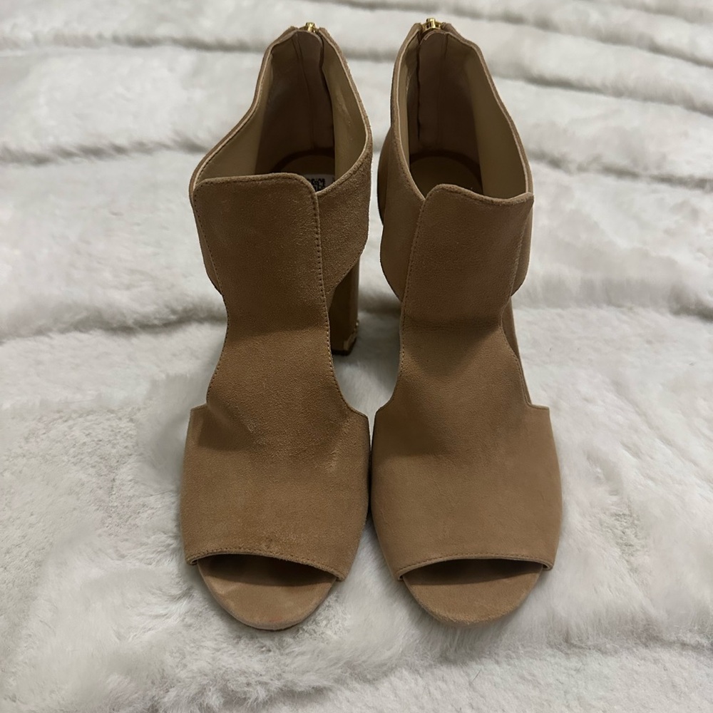 Michael Kors Elegant Tan Women's Open-Toe Heels